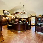 Hotel Zamek Berchtold Strancice