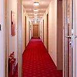 Zamek Berchtold Strancice