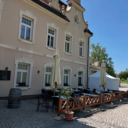 Zamek Berchtold Strancice