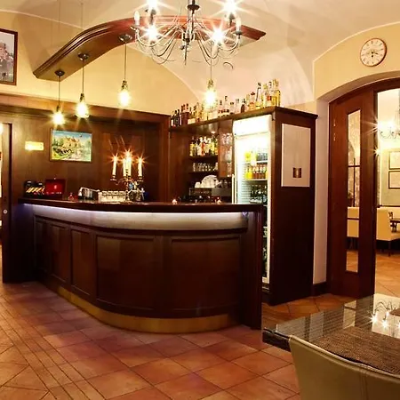 Zamek Berchtold Strančice