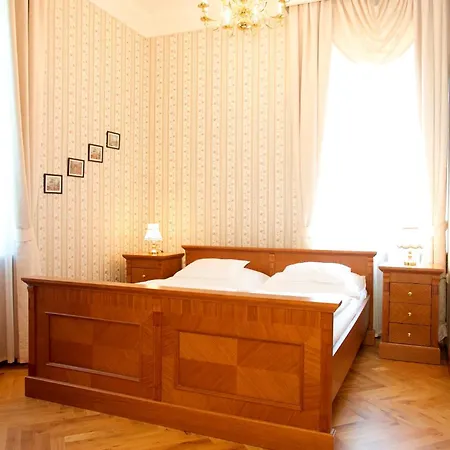 Hotel Zamek Berchtold 3*