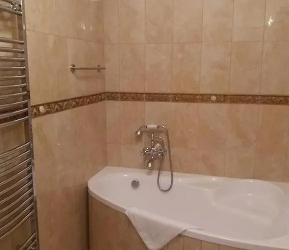 فندق Zamek Berchtold