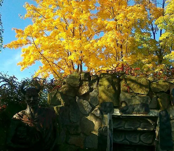 فندق Zamek Berchtold Strančice