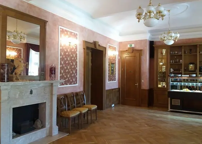 Hotel Zamek Berchtold Strancice