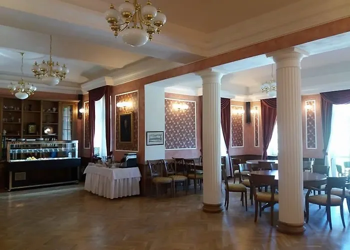 Zamek Berchtold 3* Strancice