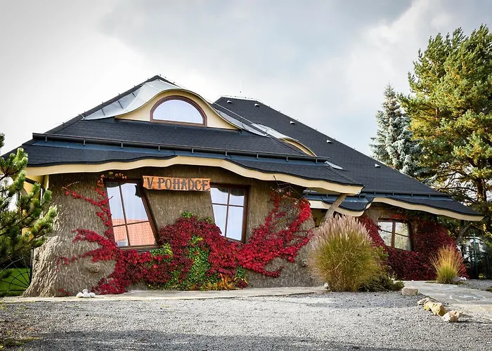 Zamek Berchtold 3* Strančice