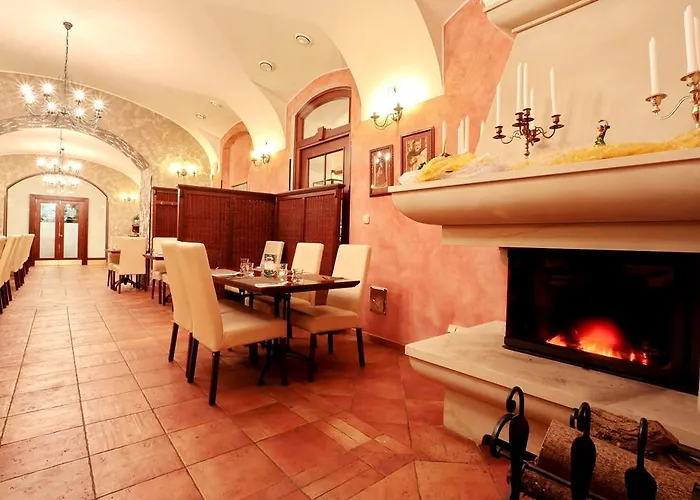 Hotel Zamek Berchtold Strančice