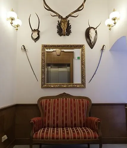 Zamek Berchtold فندق